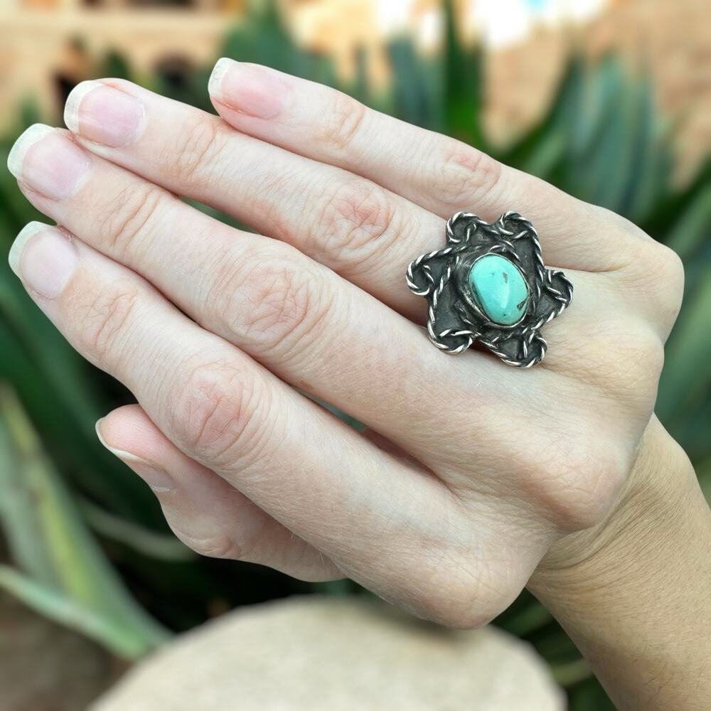 Turquoise Flower Ring Sterling Silver Vintage Southwest Gothic Western 925 Sz 6
